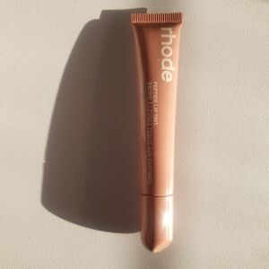 New Rhode Toast Lip Gloss - ruined original box, used another Rhode lip gloss bo